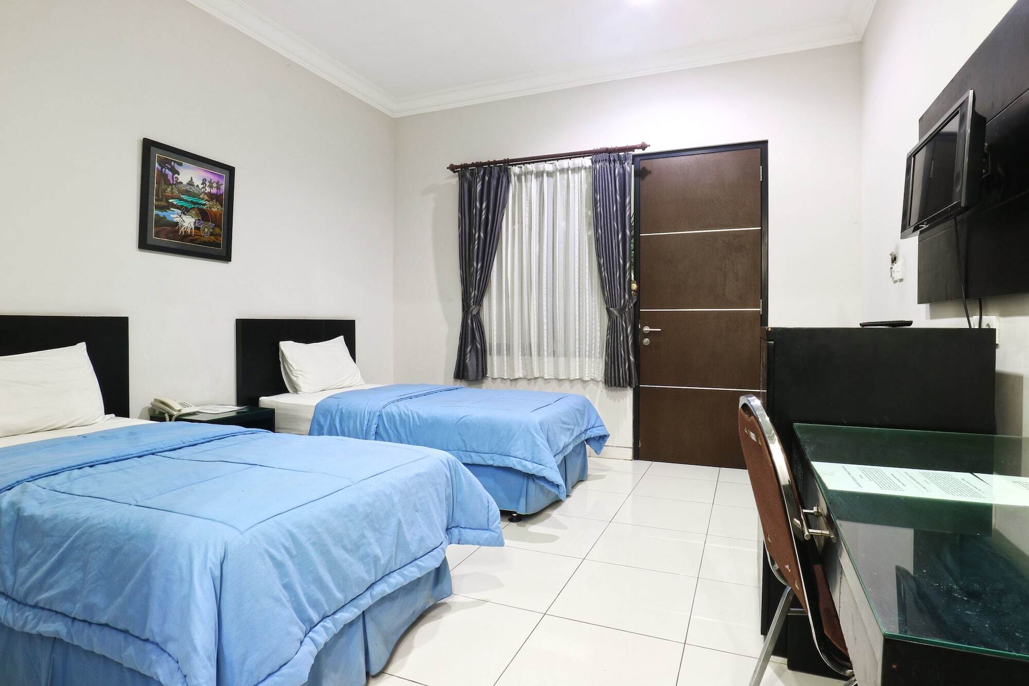 Carica Homestay Surabaya Exterior foto